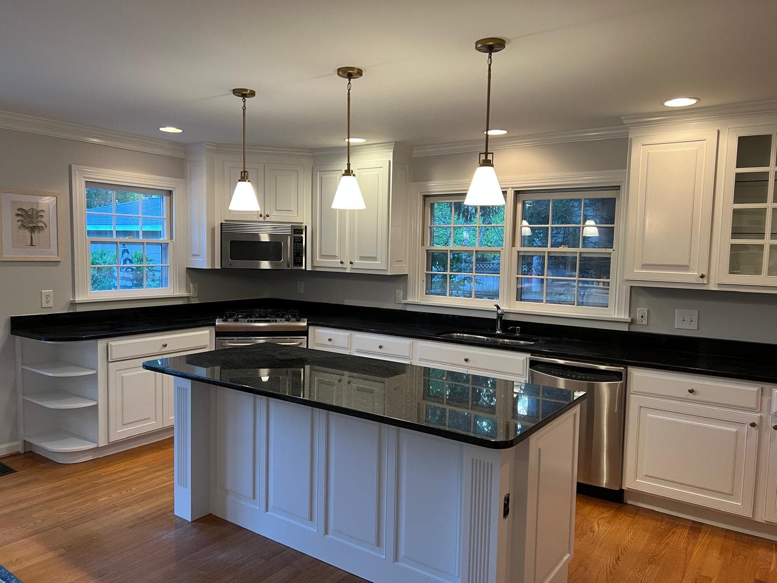 Modern Kitchen Cabinets